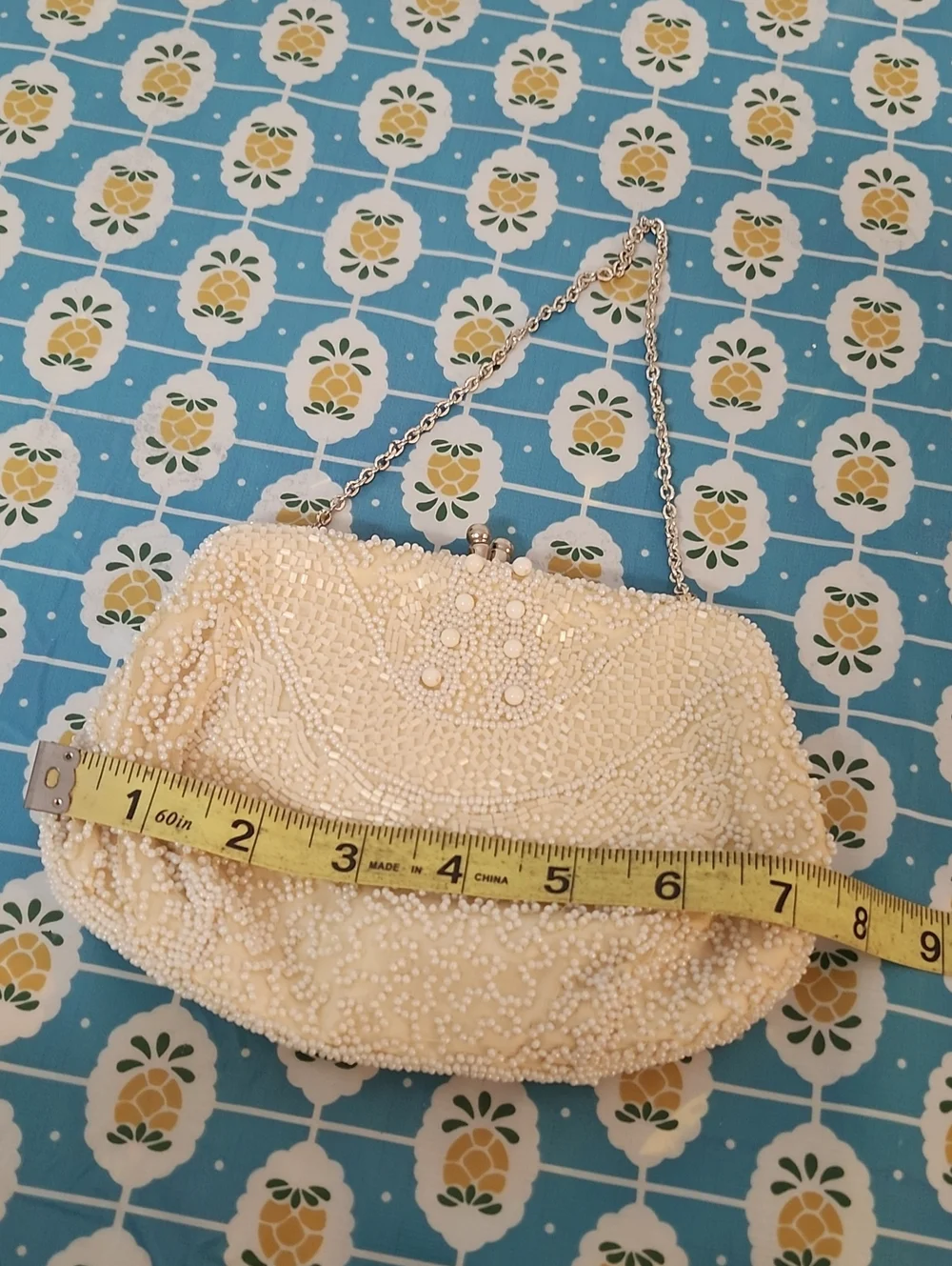 Vintage Walborg Clam Shape Pearl Beaded Clutch Gold Metal Strap rhinestones